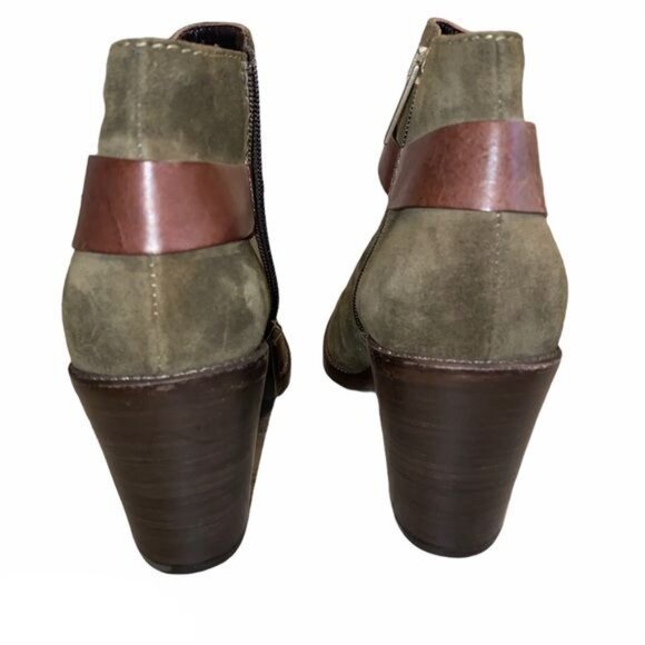 Aquatalia Womens 9.5 Olive Green Suede Heeled Booties Brown Leather Ankle Strap - Picture 5 of 11